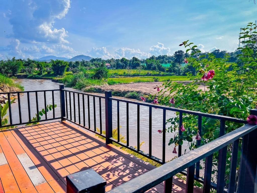 Pai Hotsprings Spa Resort Extérieur photo