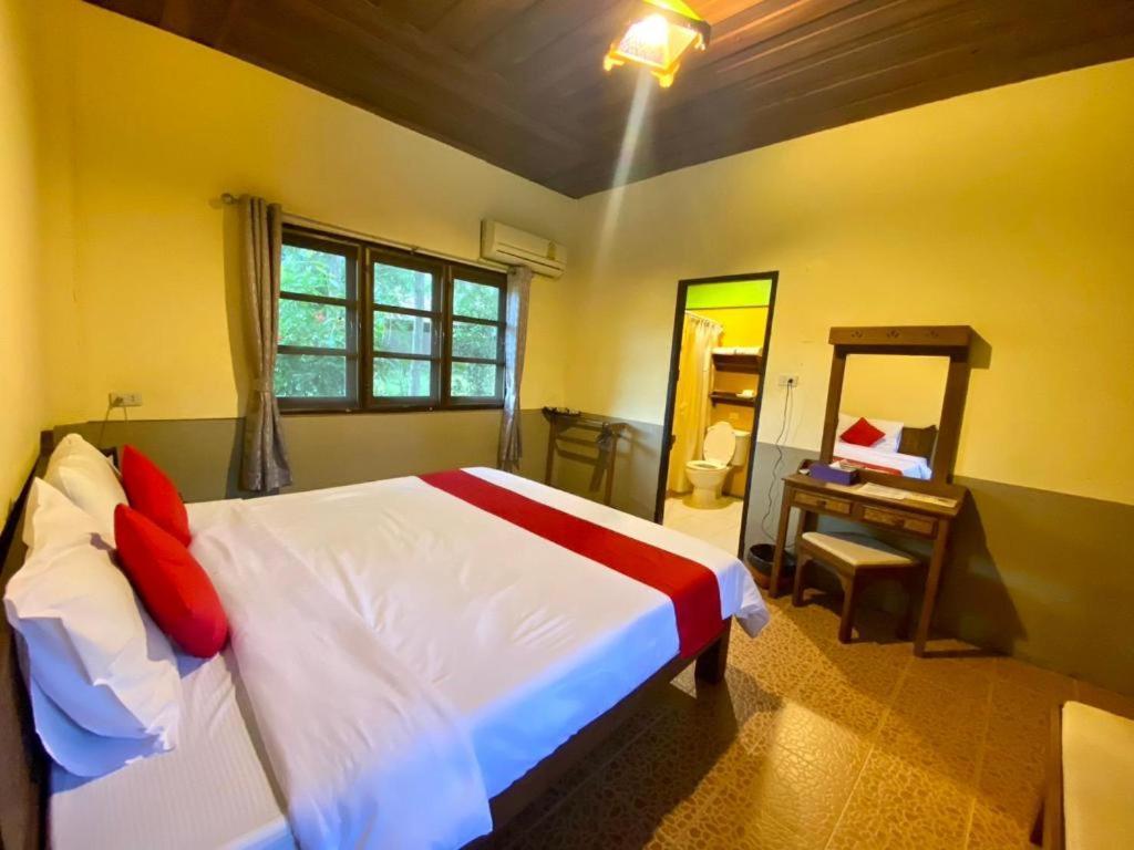 Pai Hotsprings Spa Resort Extérieur photo