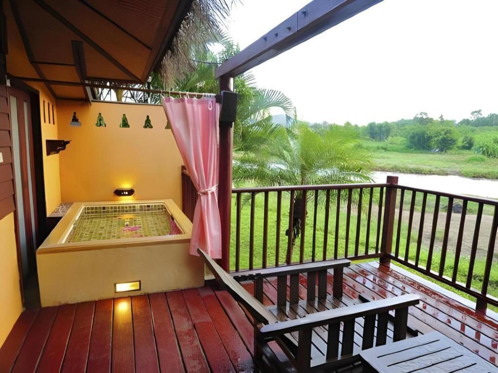 Pai Hotsprings Spa Resort Extérieur photo