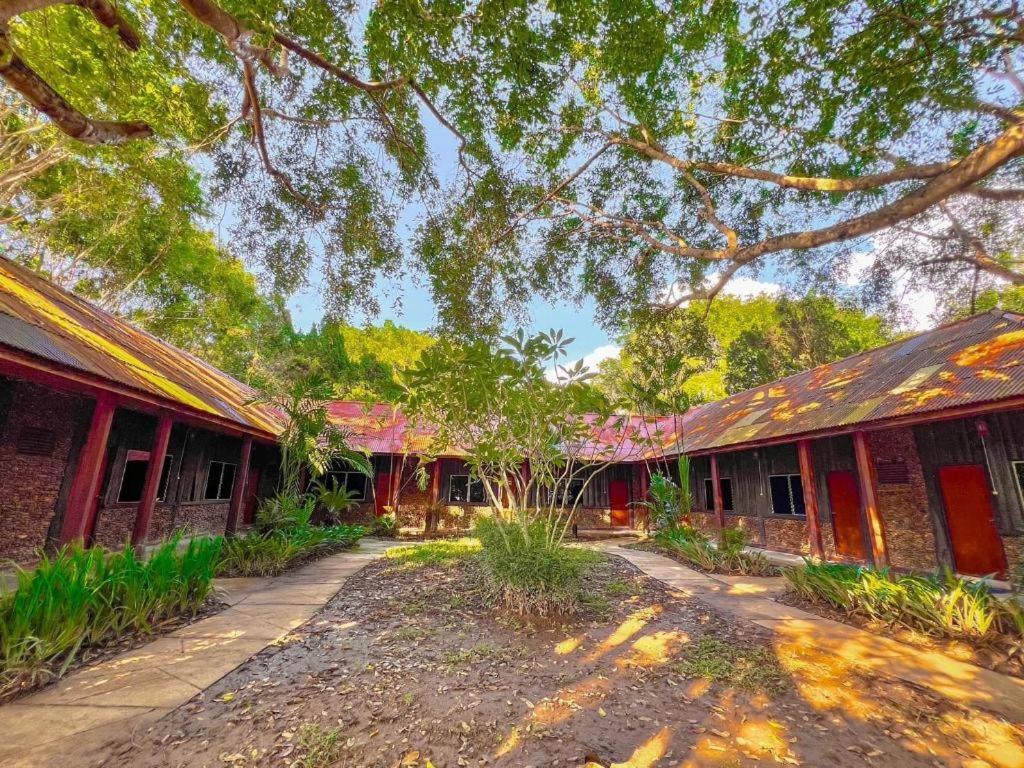 Pai Hotsprings Spa Resort Extérieur photo